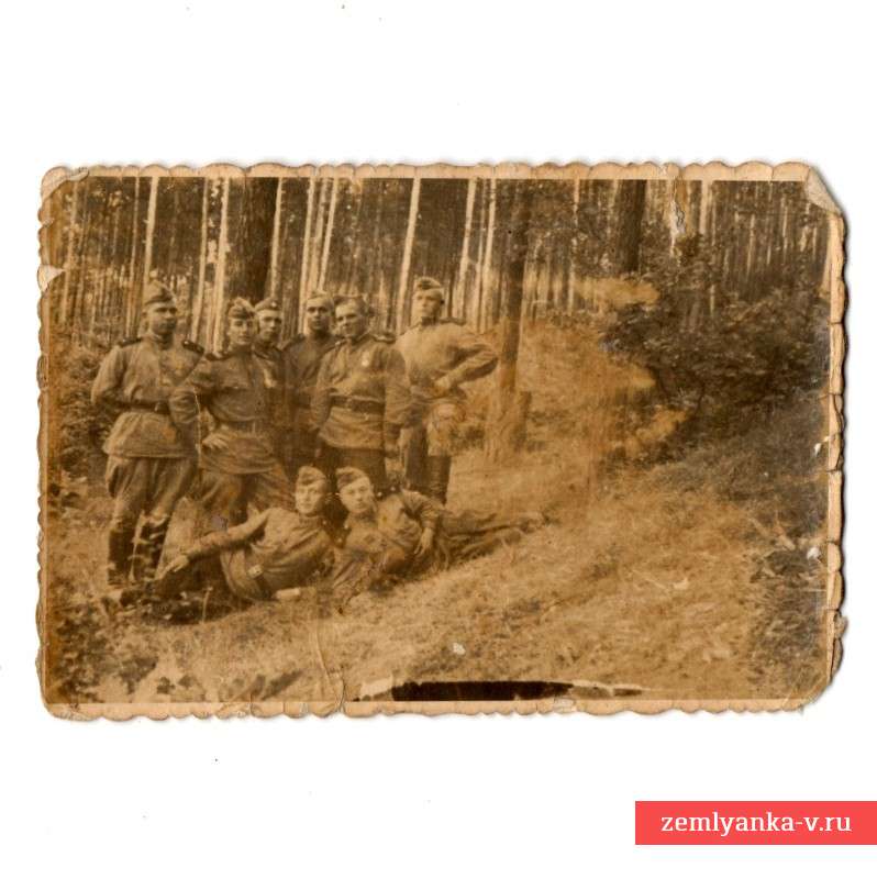 Фото солдат РККА в лесу