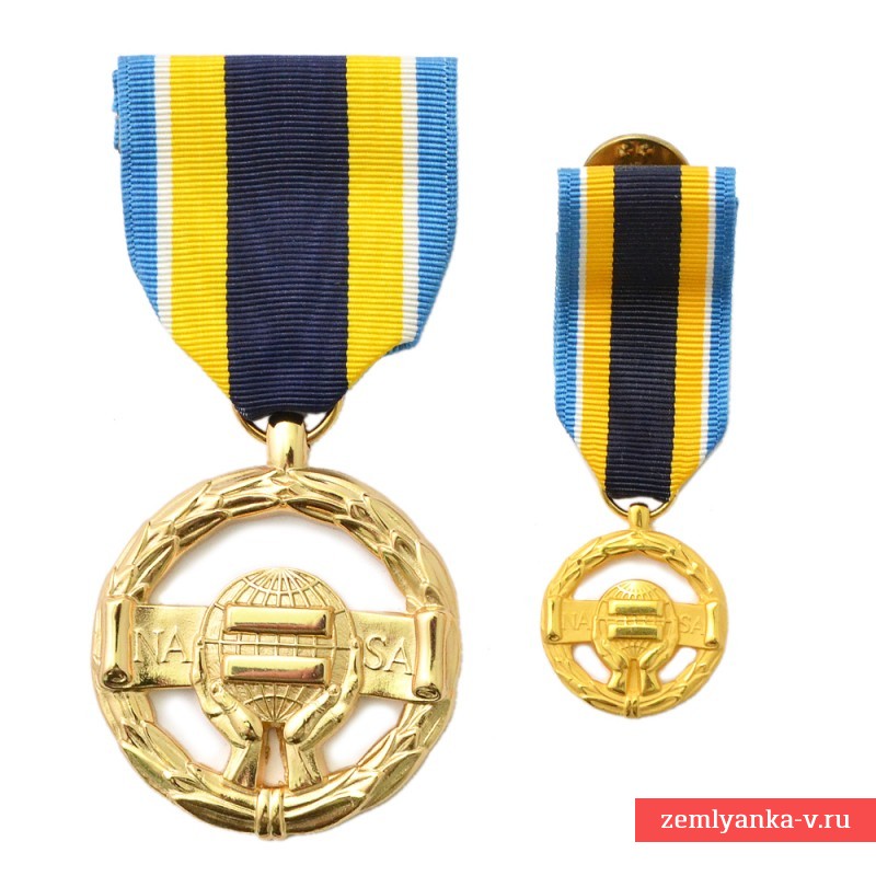 Медаль NASA «За равные возможности трудоустройства» с миниатюрой