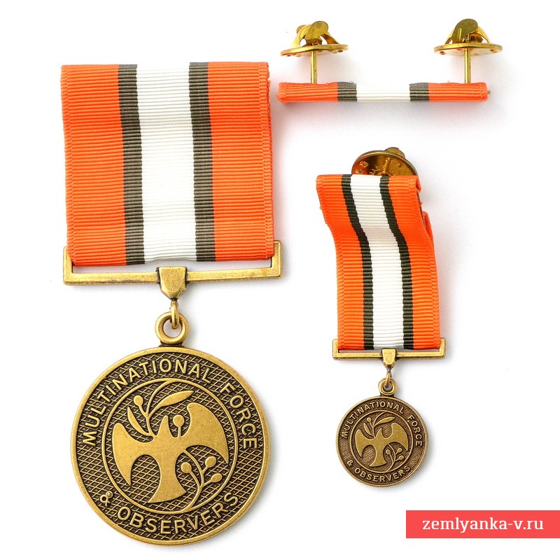 Медаль наблюдателя и Многонациональных сил в Египте, 1973 года, с планкой и миниатюрой