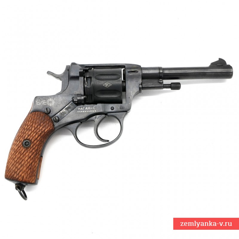 Револьвер системы Наган образца 1918 года под сигнальную стрельбу, (т.н. «Блеф»), 1931 г.
