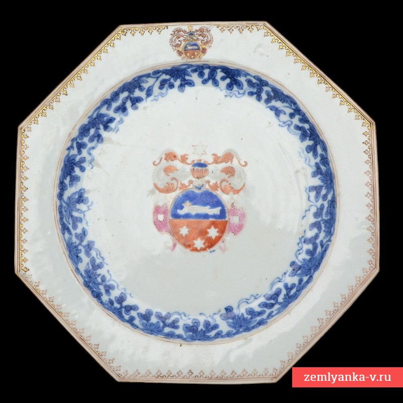 Тарелка с гербом амстердамского семейства van der Loof, XVIII в.